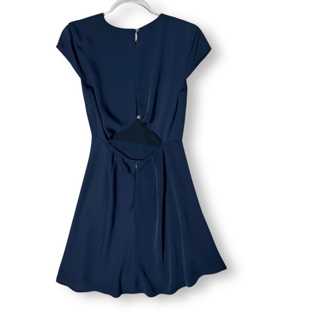 Aritzia Babaton Hamptons Mini Dress Sz 4 Navy Blue Cutout Back Minimalist - Picture 7 of 13